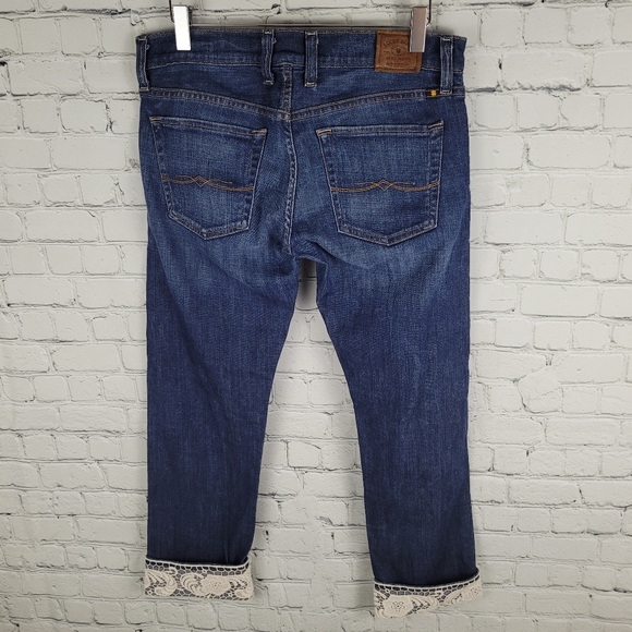 LUCKY BRAND | Sienna Tomboy Crop lace detail denim jean capri - Picture 3 of 7